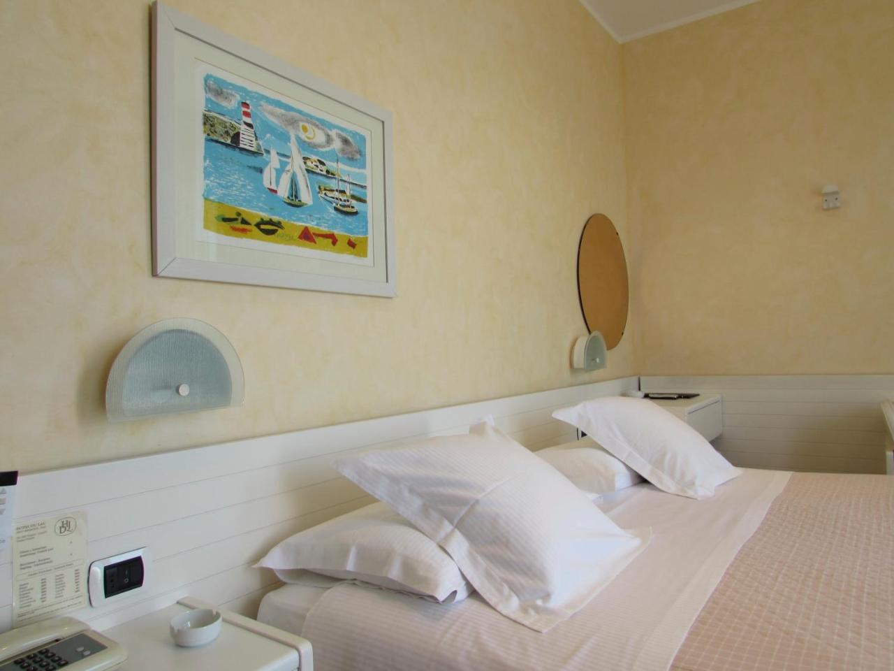 Le Petit Du Lac Sirmione Habitación foto